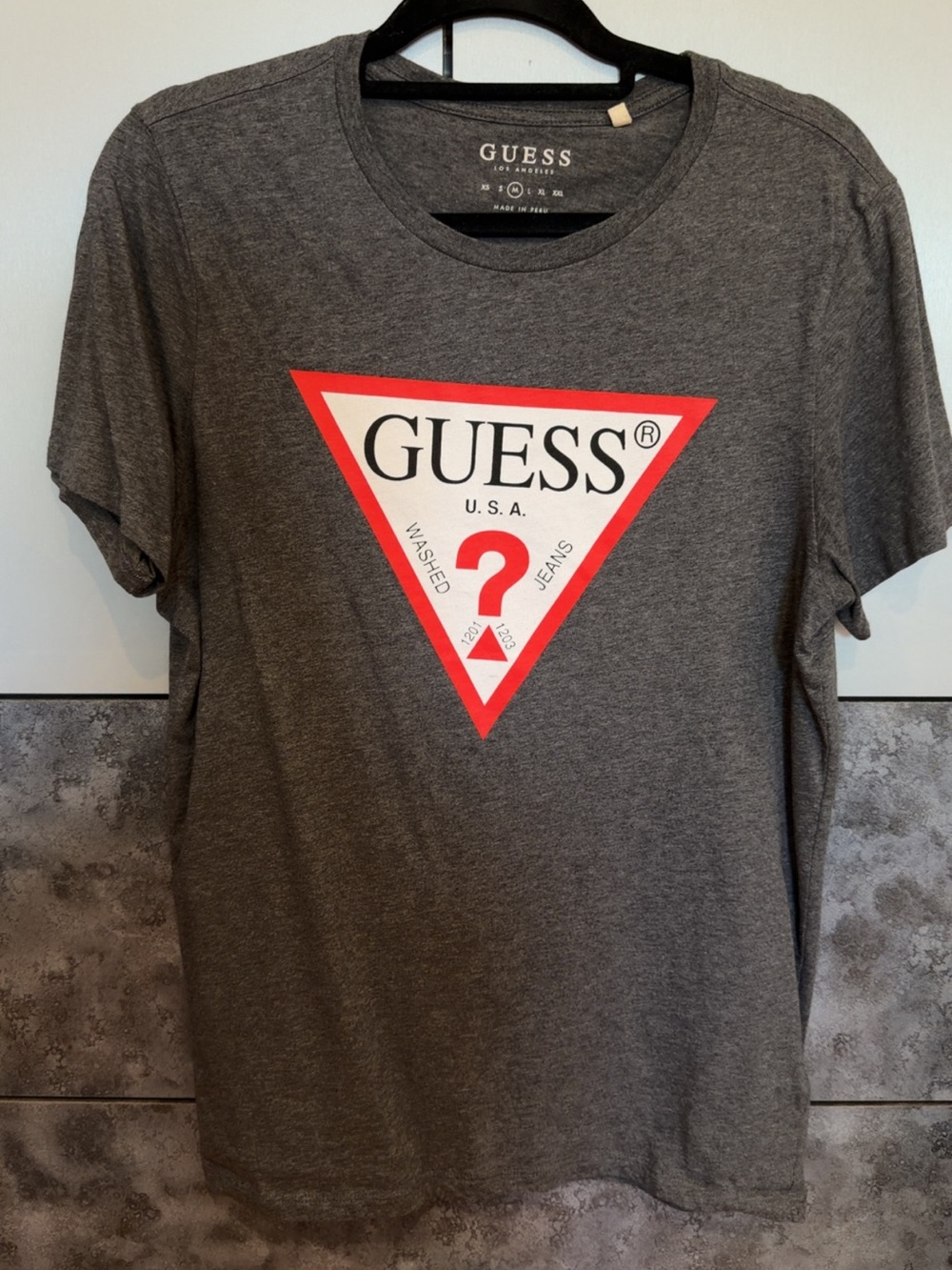 Guess t-shirt